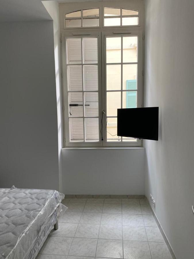 Five Stars C4 Marseille Exterior photo